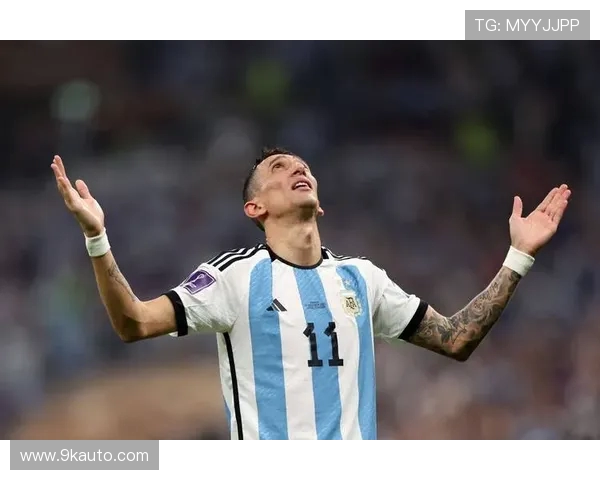 麦卡利斯特揭秘欧冠冲突！登贝莱穿裆嘲讽险酿大祸